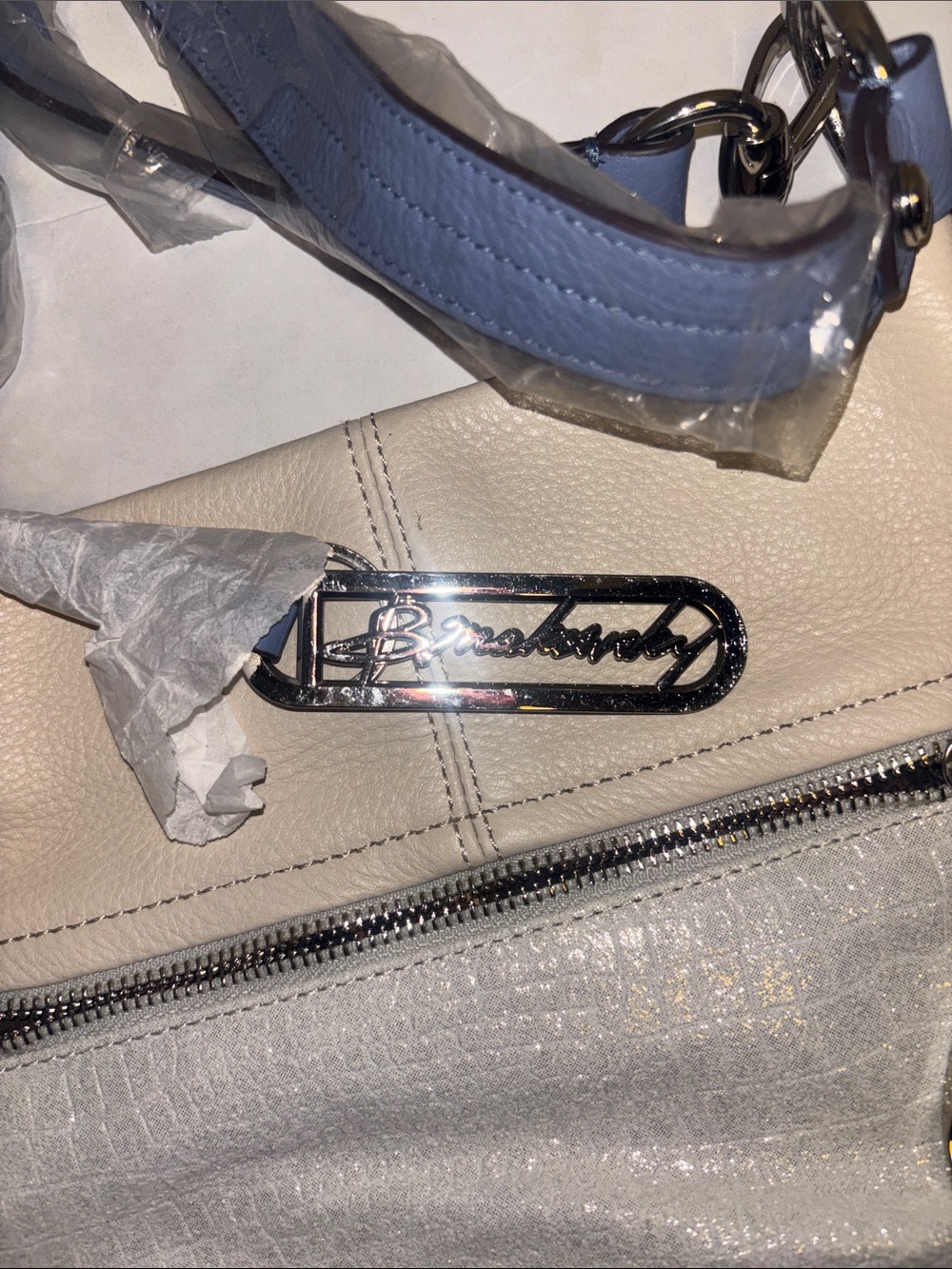 B.MAKOWSKY TRI-COLORED LEATHER CROSSBODY ADJUSTABLE STRAP SILVER HARDWARE NWTS - Picture 4 of 12